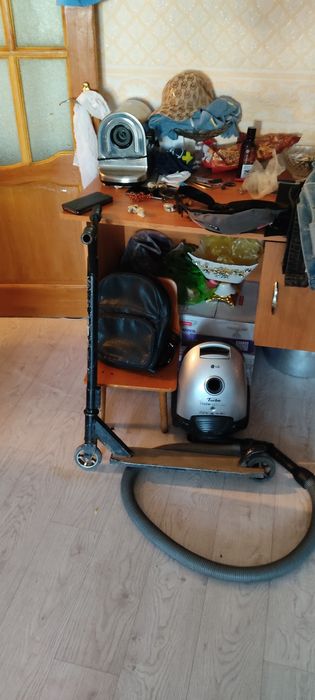 Самокат трюковой в хорошем состоянии.