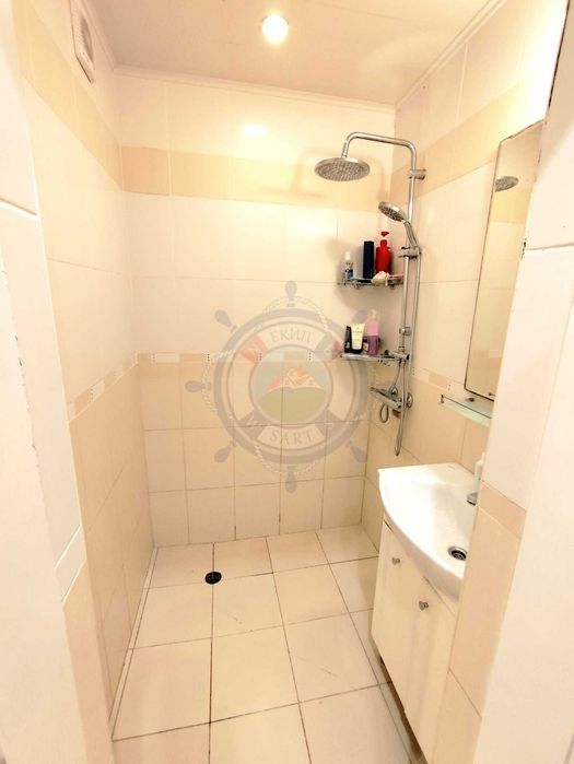 Четиристаен обзаведен апартамент в Цветен квартал, гр.Варна