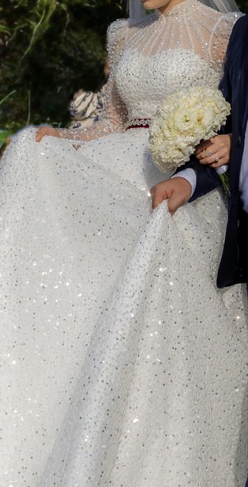 Шикарное свадебное платье