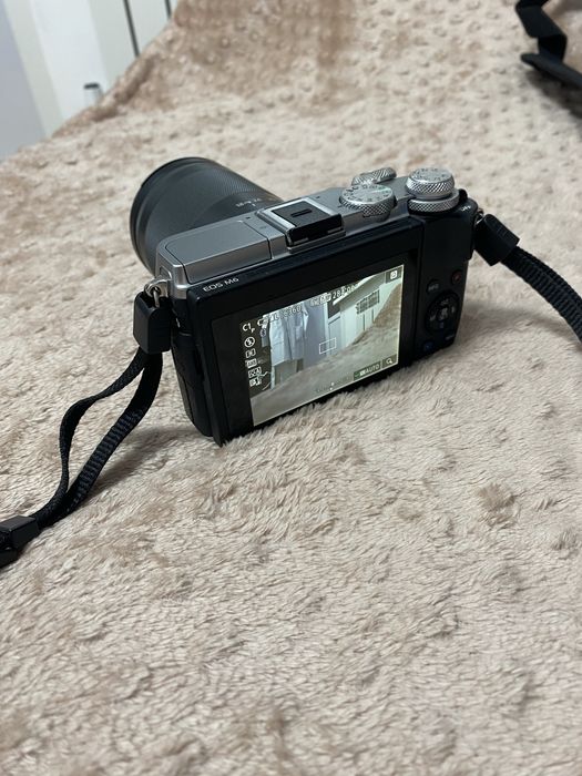Canon EOS m6 STM silver