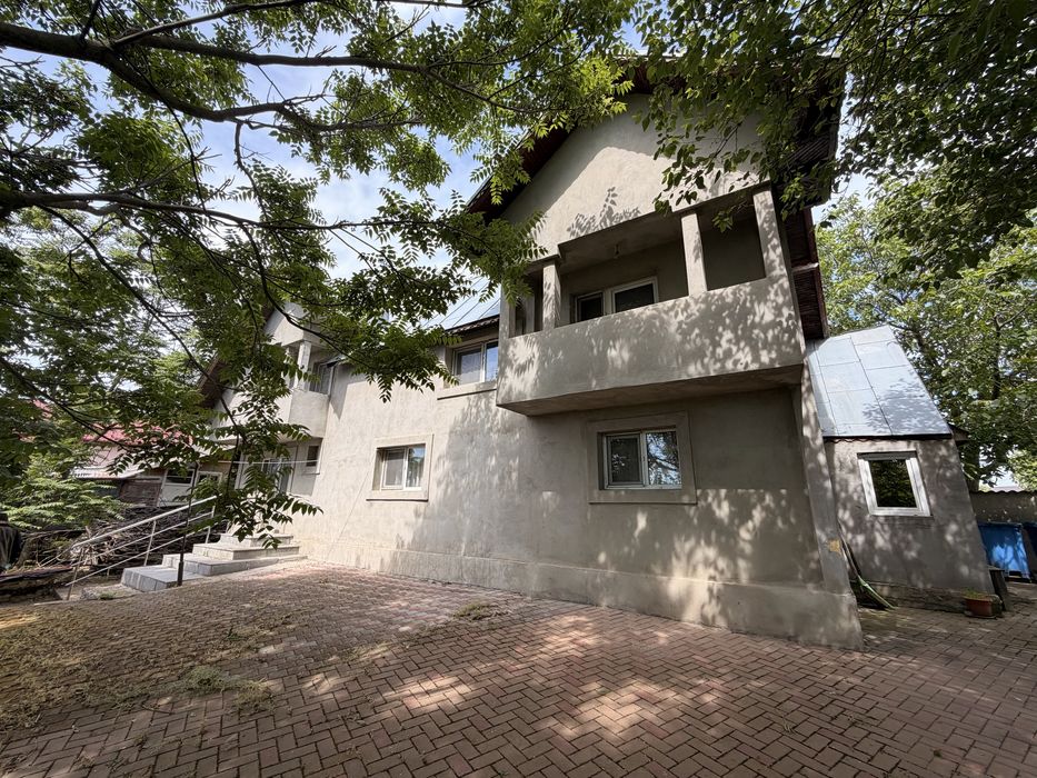 Vand vila de locuit in Prundu (Județul Giurgiu), la 45 km de Bucuresti
