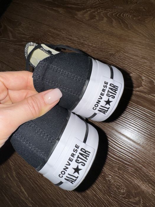 Срочно! Кеды Converse!