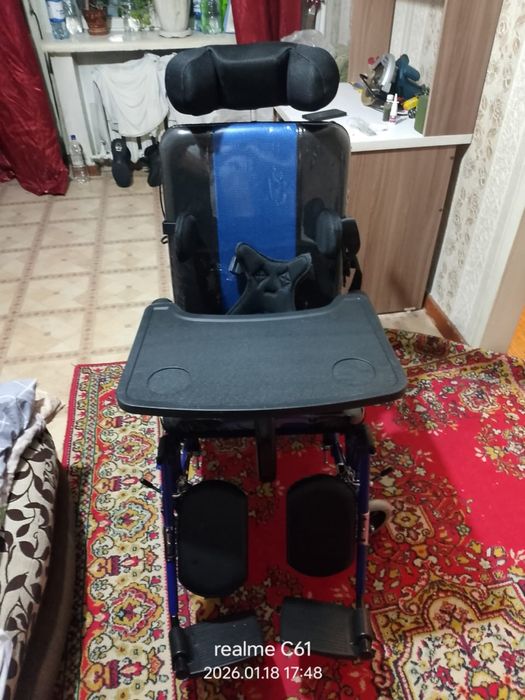 Продам новое инвалидное кресло