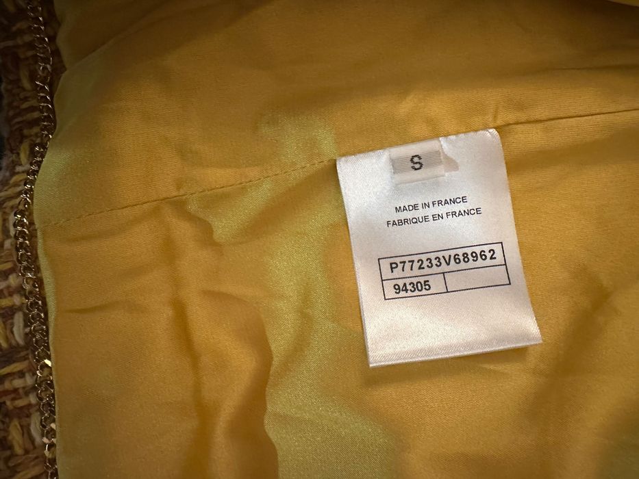 Chanel sacou+ fusta, măsura S,nou cu etichetă!