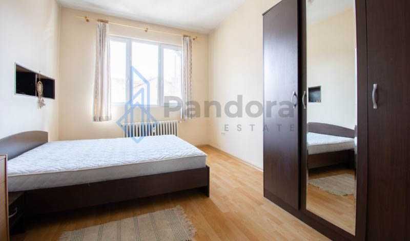 Дава се под наем Двустаен апартамент в София, Център - 80 кв.м за 410 € - Снимка #7