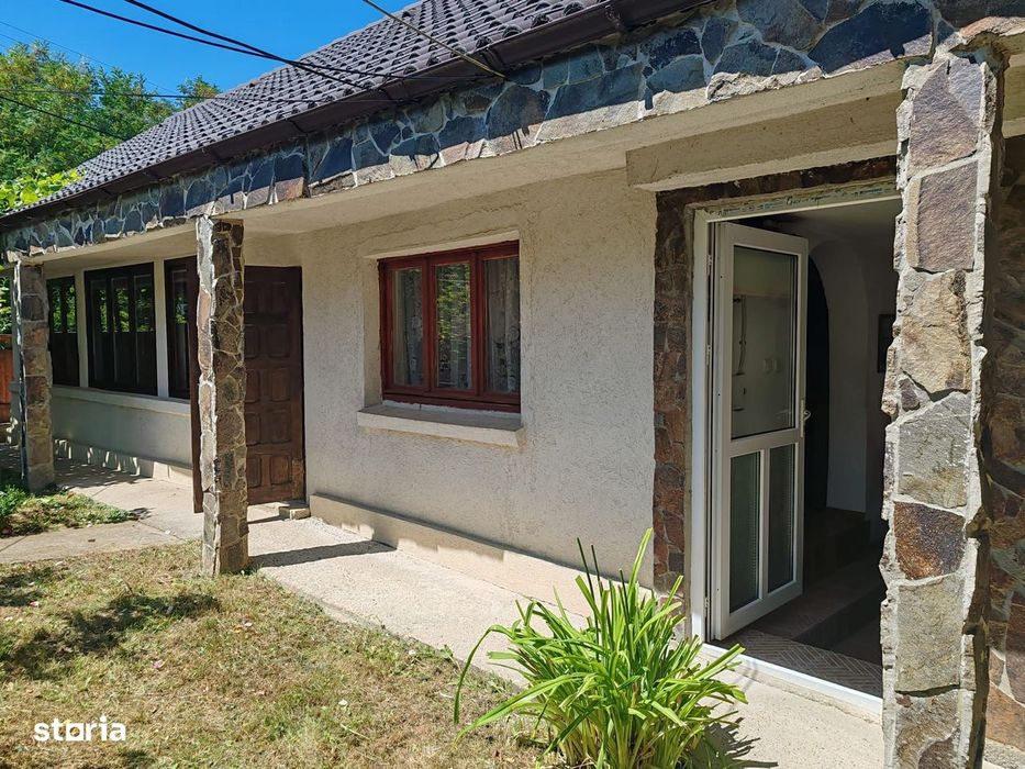 Casa si gradina-95000euro-Picioru Lupului-Comuna Ciurea