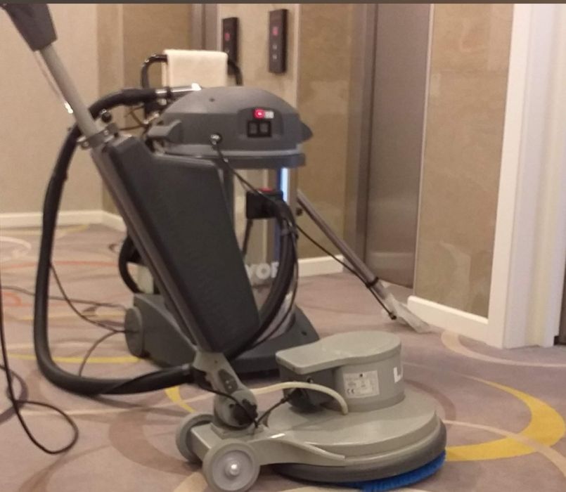 Servicii profesionale curățenie pentru afacerea dvs!