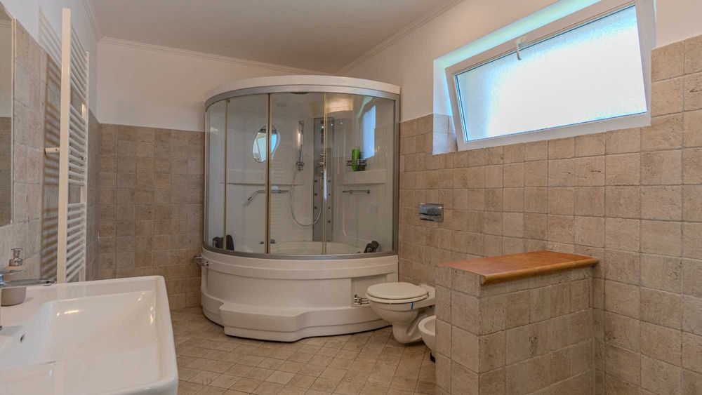 Pensiune / Agroturism de vânzare – Cincu, zona Făgăraș