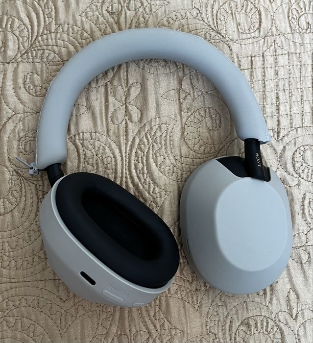 Sony WH-1000XM5 — оригинал