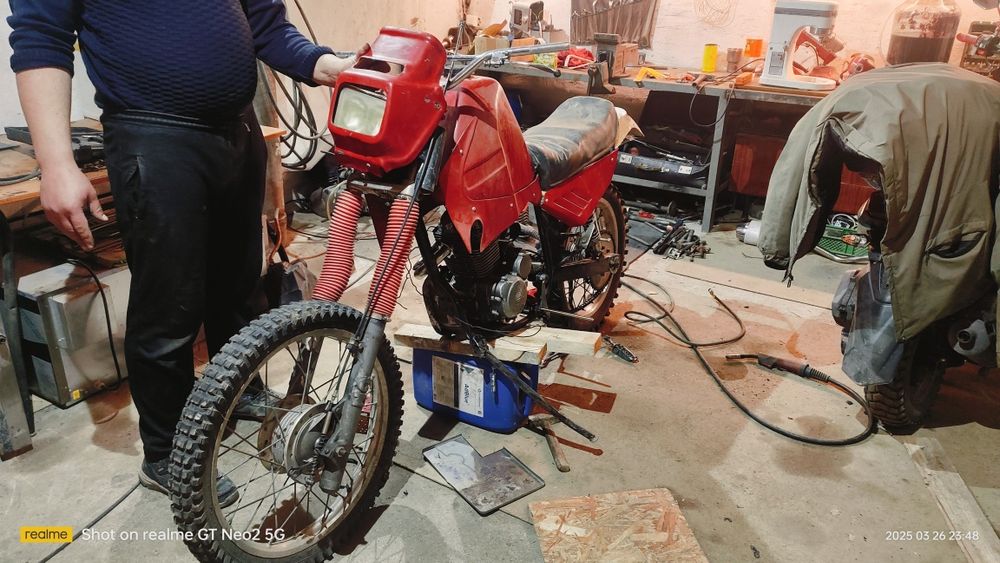 Ремонт скутеров мопедов мотоциклов