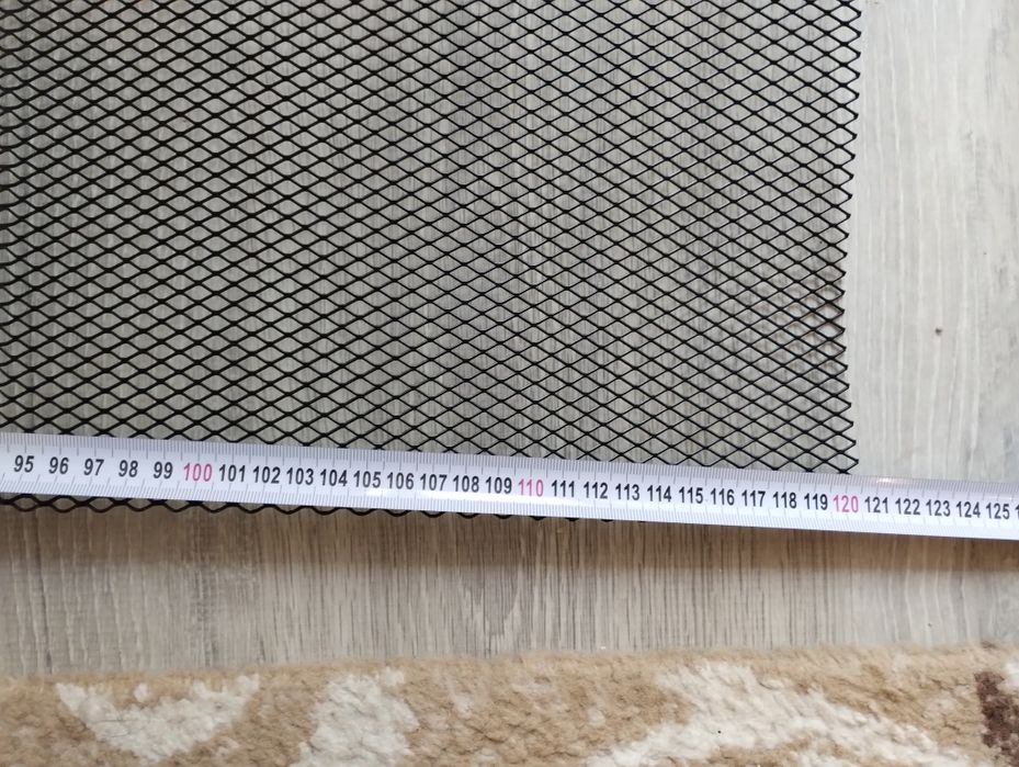 Сетка на решётку радиатора