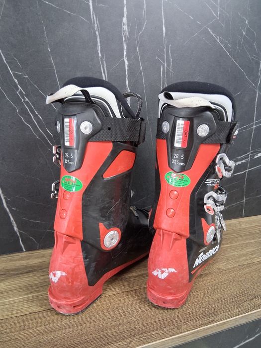 Nordica Sportmachine 80.