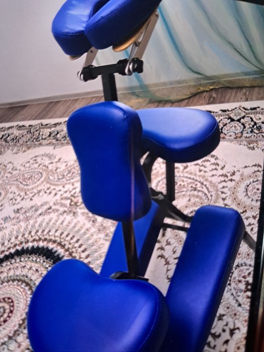 Массажное кресло