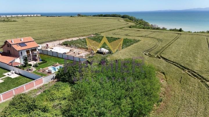 Продава се Парцел в Поморие - 5110 кв.м за 46 €/кв.м - Снимка #2