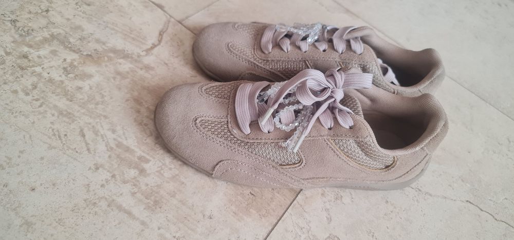 Adidasi fete Zara 35