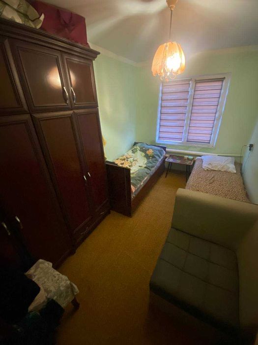 3 xonalik uy sotiladi