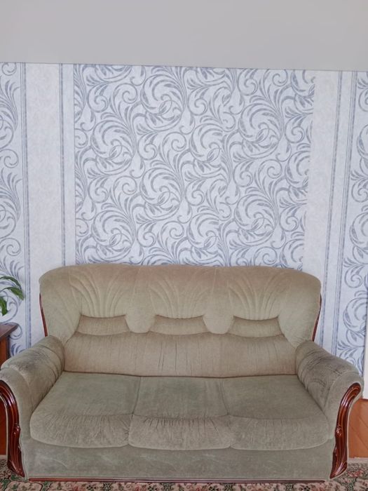 Продам диван и 2 кресло