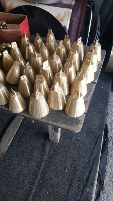 Clopotei alamă 5 cm noi 23 de lei bucata