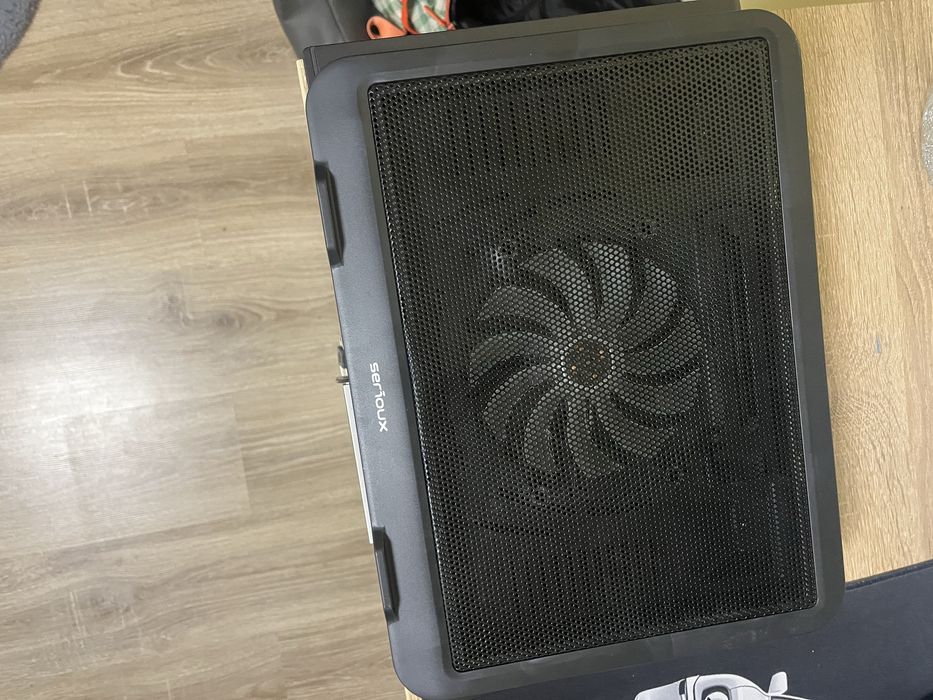 Laptop gaming acer aspire 7+accesorii