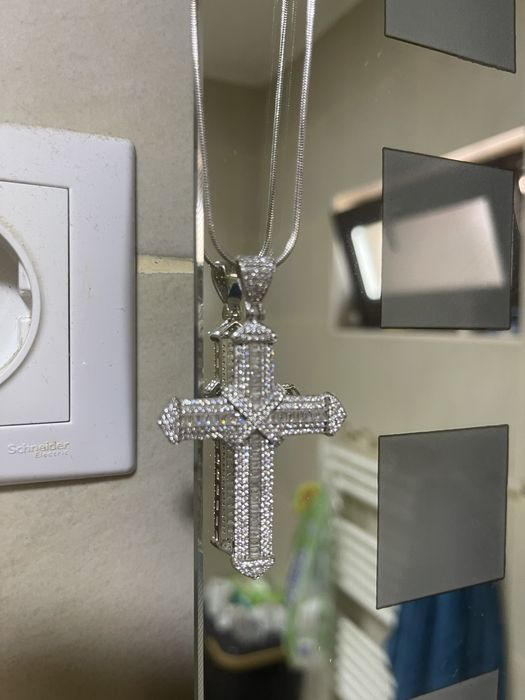 Cruciulita din argint cu lant