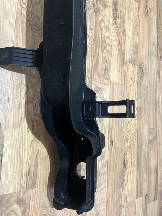 Продам усилитель бампера