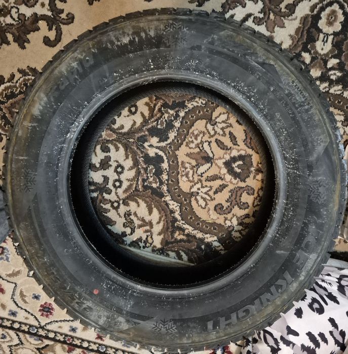 Шины зимние для автомобиля