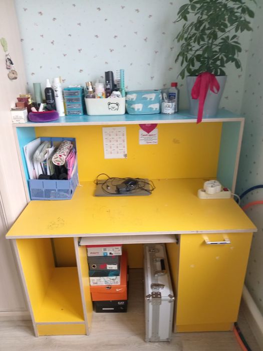 Компьютерный  стол