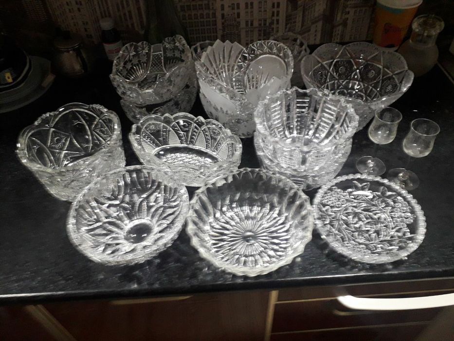 Часы настенные , будильник..