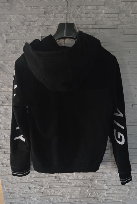 Оригинален детски суитшърт Givenchy 10
