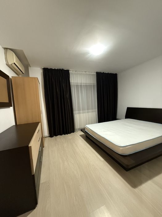 De închiriat, aparatament cu 4 camere, zona Sucpi