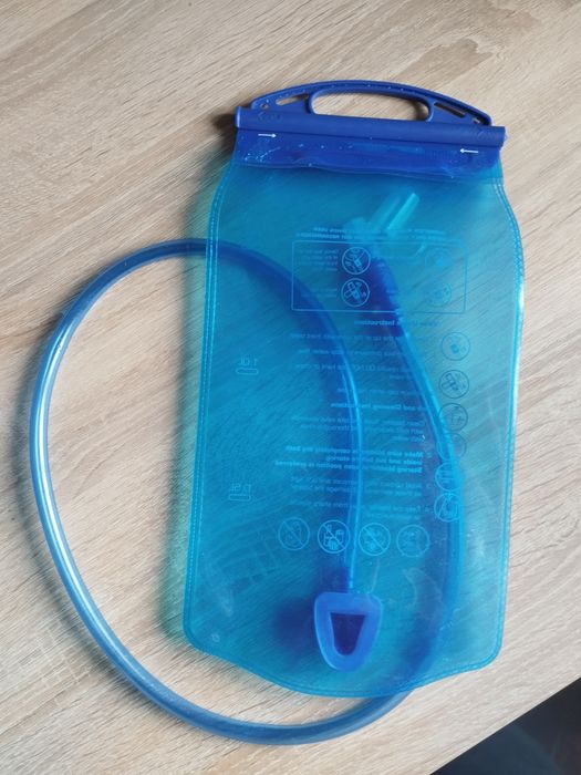 Vând rezervor de apă (bladder) pentru rucsac, capacitate 1.5 Litri, id