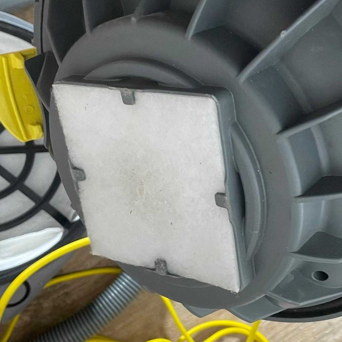 Aspirator profesional Kärcher T 10/1