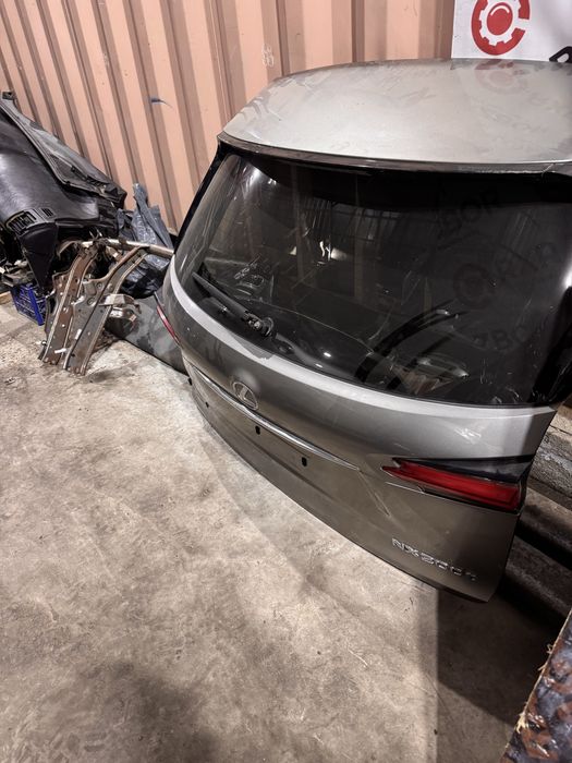 Крышка багажника lexus NX