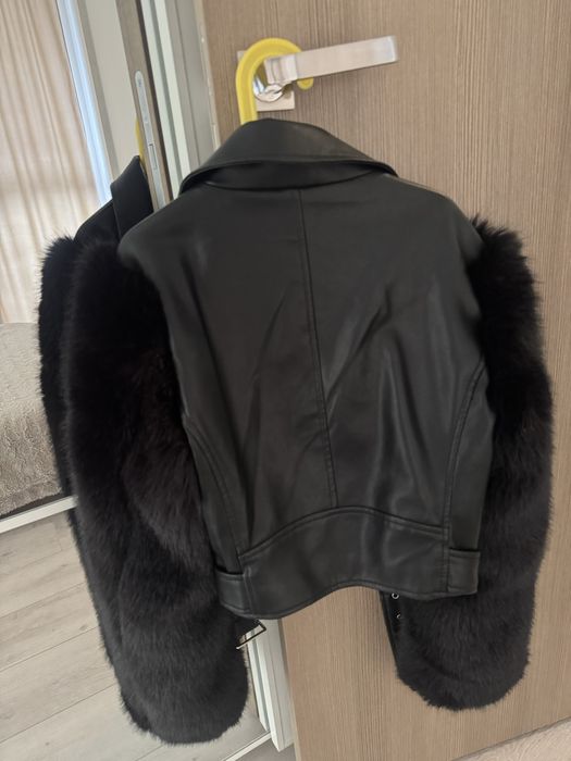 Черно кожено яке с пух XS/S
