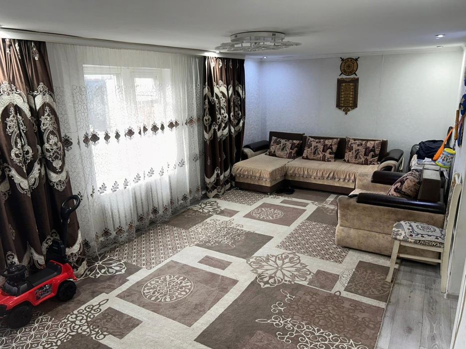 Сдам дом 3хком район Аврора за 60000