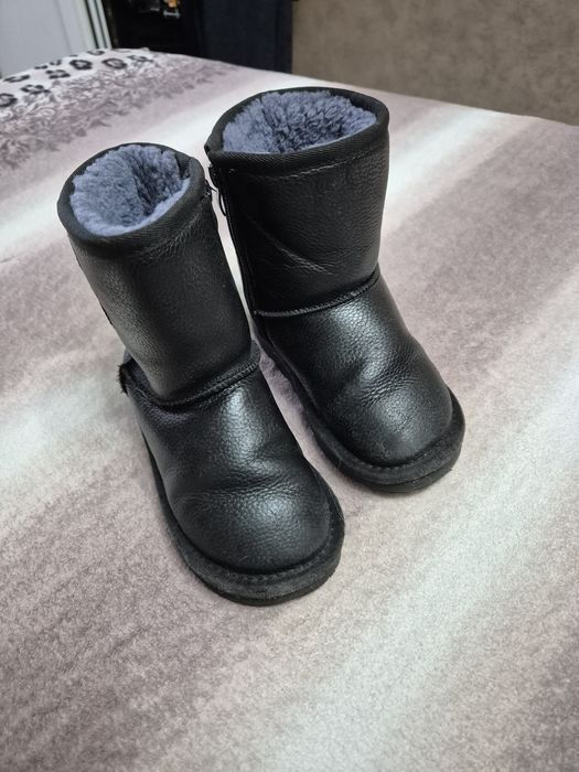 Детские угги на мальчика