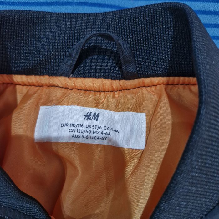 Geaca neagra  mărimea 110/116