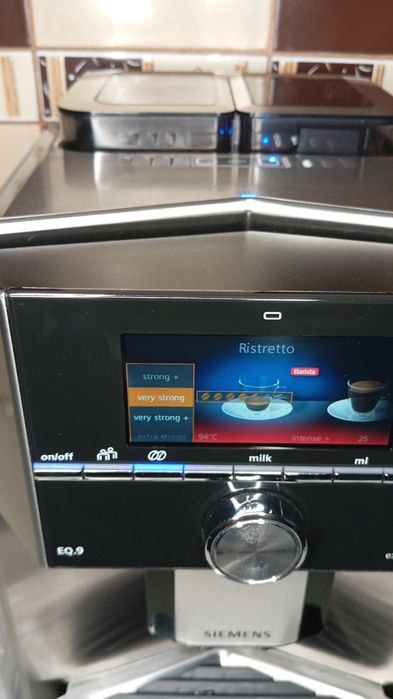 Espressor automat Siemens EQ.9 s50