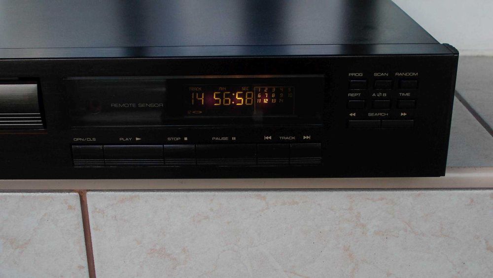 cd player DENON DCD-52 PIONEER PD-4300 Technics SL-P277a ROTEL Rcd-945a telecomanda