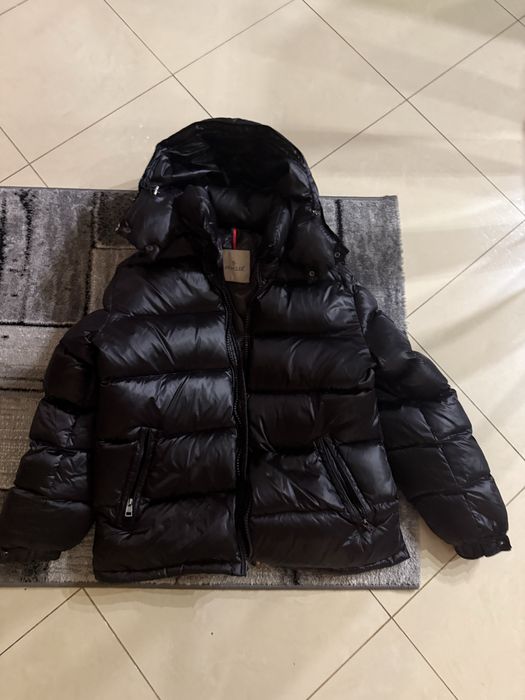 geaca Moncler Maya marimea 4