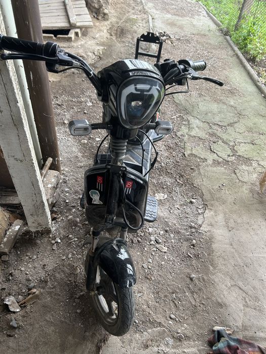 Электроскуьер sk8