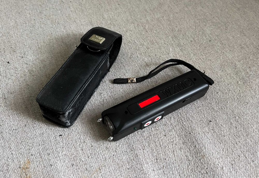 Lanternă electrosoc WXMC E401, cu husă, neprobata, fără încărcător