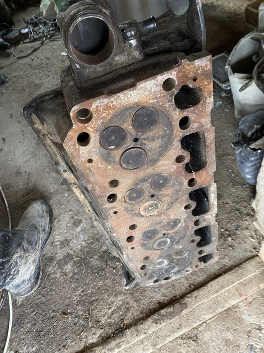 Головка мерседес атего 814