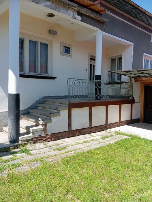 Къща в Троянския балкан