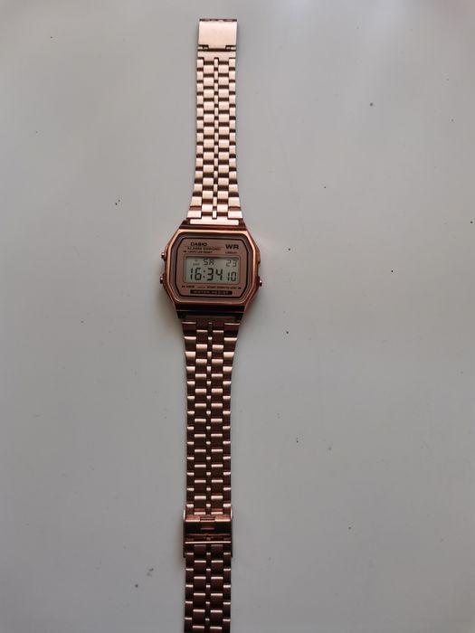 Ceas Casio dama.
