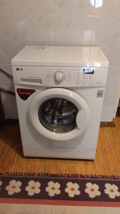 Стиральная машинка LG 6 кг.