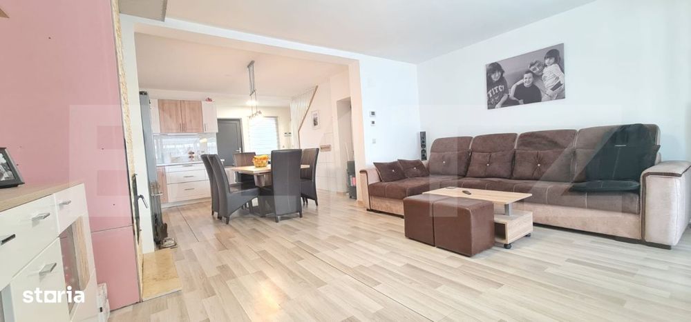 Casa cu 4 camere cartier Izvor Tarlungeni 2 locuri parcare