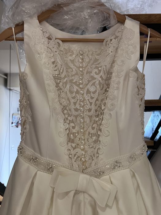 Rochie de mireasa din matase naturala