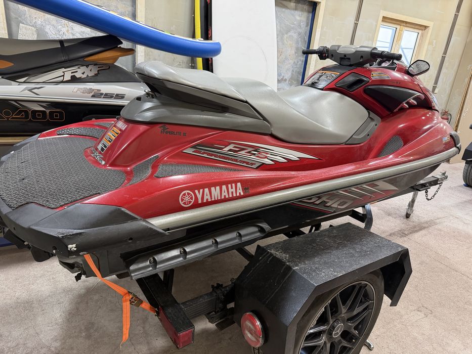 YAMAHA 1.8. Turbina