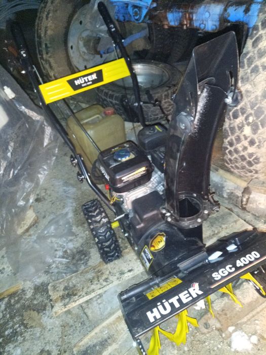 Снегоуборощная машина